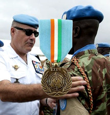 ONUCI - Médaille militaire du Cote d'Ivoire ONU (Légion Etrangère & Armées)