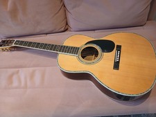 Acoustic 000 42 guitar (Chinese made)