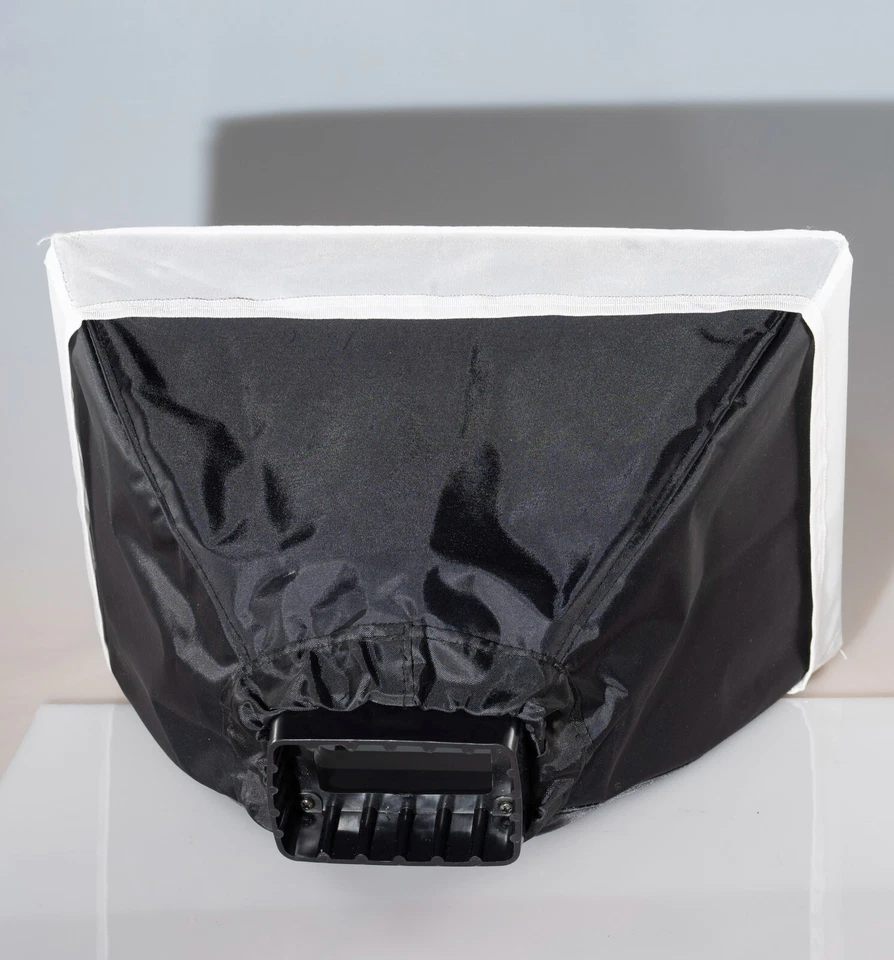 Interfit Strobies Portrait Kit  for on or off camera flash units - Image 3 of 4