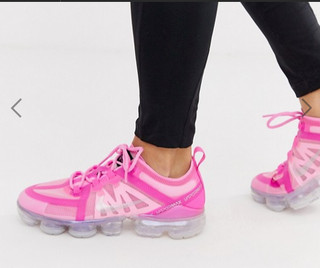 psychic pink vapormax