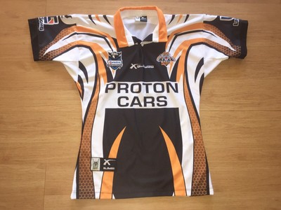 wests tigers 2005 signed jersey