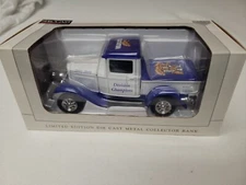 Speccast Limited Edition Collectors Bank 1932 Ford Pickup Truck Kentucky UK NIB