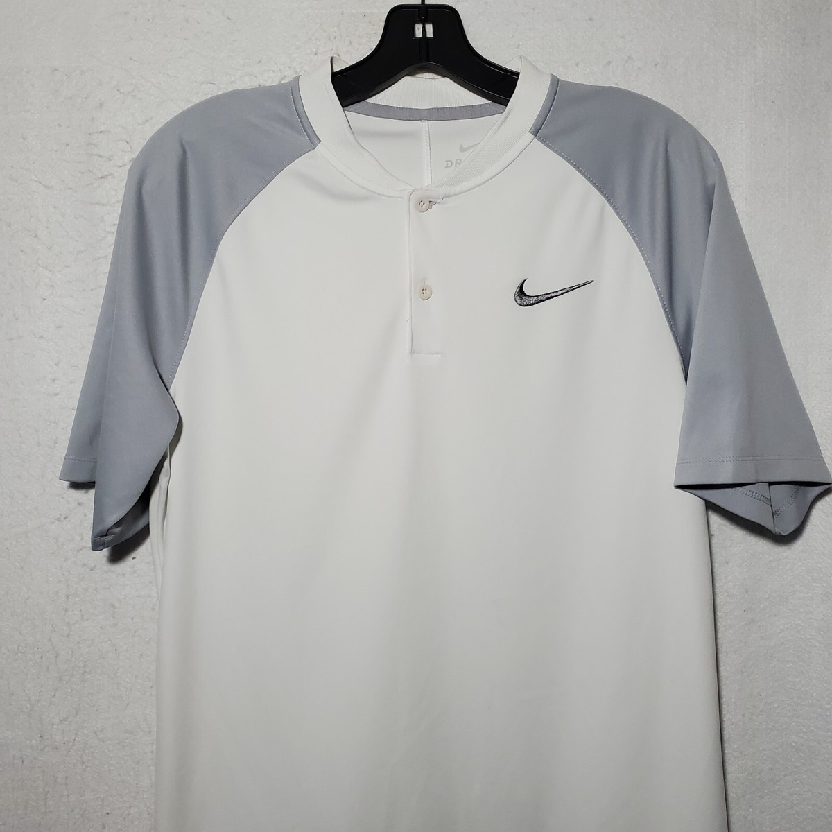 NIKE Henley Modern Blade Polo Shirt Men’s Small White