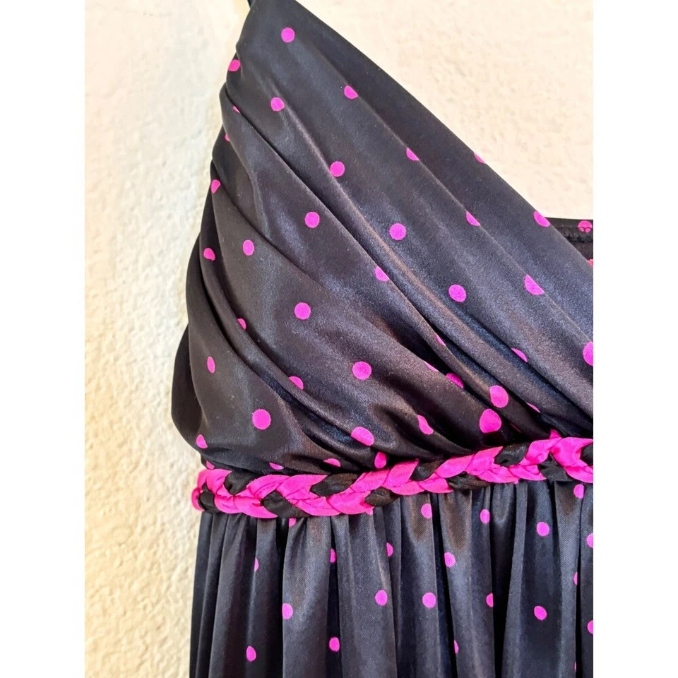 Vestido Babydoll Y2K Lunares Talla M Negro Rosa Retro Faja Pin Up Coqueta Oscura Foto 4 de 4