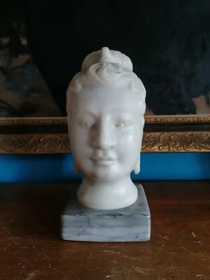 SCULPTURE MARBRE BUDHA VIETNAM-INDOCHINE XIXEME SIÈCLE - Photo 1/4