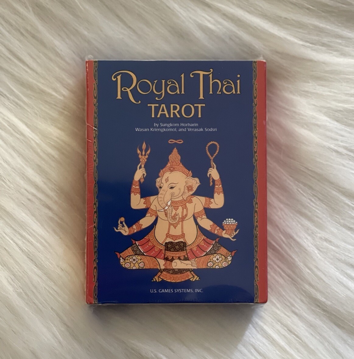 【絶版・希少】 Thai Tarot U.S. Games 美品 Royal Thai Tarot- Sungkom Horharin , US Games 2004, In Original