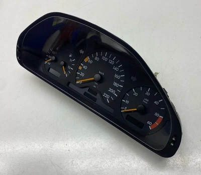 Mercedes W202 C-Klasse C250TD Diesel Tacho Meter Kombiinstrument 2025400748 TOP - Bild 1 von 4