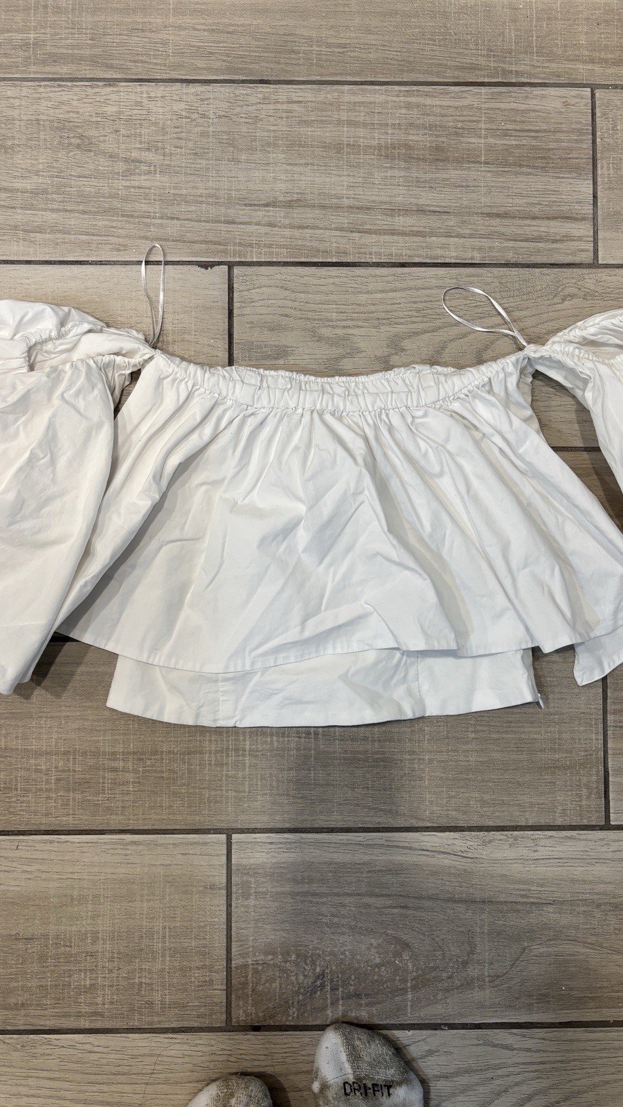 Women’s Off Shoulder Zara Ruffle White Top Size Small