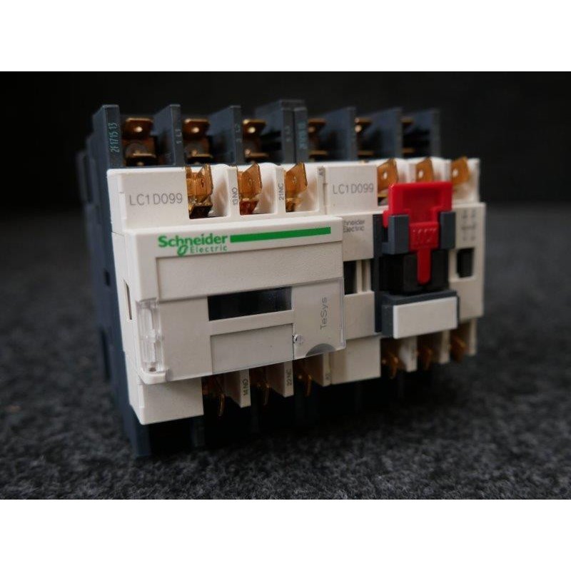 Contacteur inverseur LC2D 3P 9A avec contacts auxiliaires 1F+1O pour inversion de marche sûre
