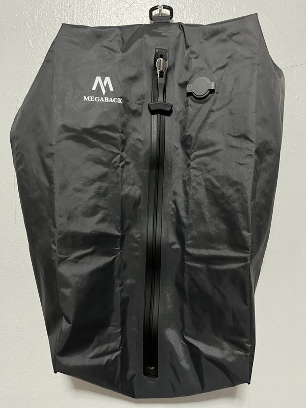 MEGABACK Vacuum Bag for Travel, IP67 Reusable Waterproof Seal for Clothing -NEW!