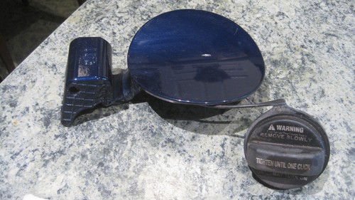2013 HYUNDAI ELANTRA 4Door Fuel Tank Door Gas Cap OEM #S7U Atlantic Blue