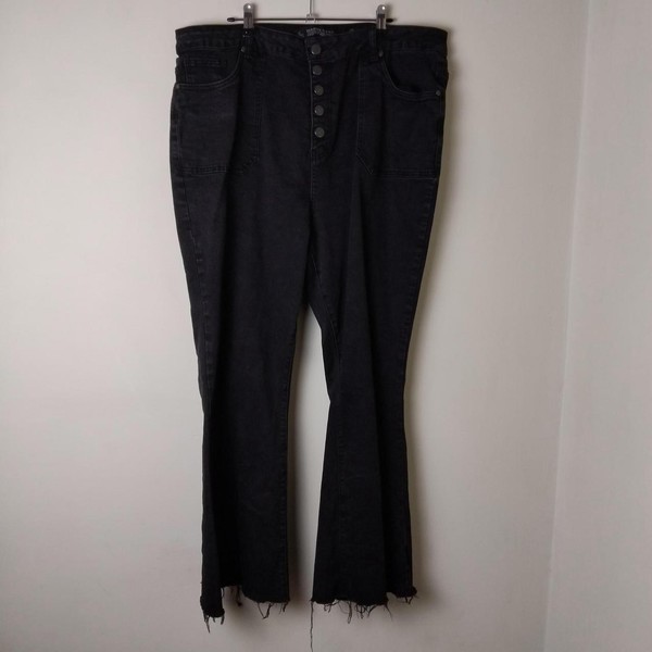 City Chic Size 22 Black High-Waisted Flare Jeans Button Fly