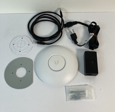 Ubiquiti UniFi AP (UAP-AC-LITE) Wireless Access Point Indoor