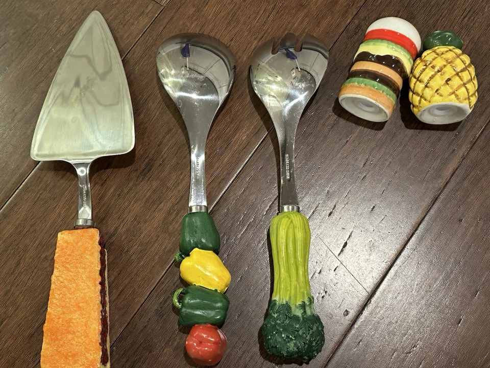 Food Theme Serving Utensils Set + Burger & Pineapple Salt Pepper Shakers - Image 2 of 4