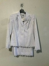 NWT Kasper Petite Size 4P White Lace 2 Piece Skirt Suit Formal Women Stylish