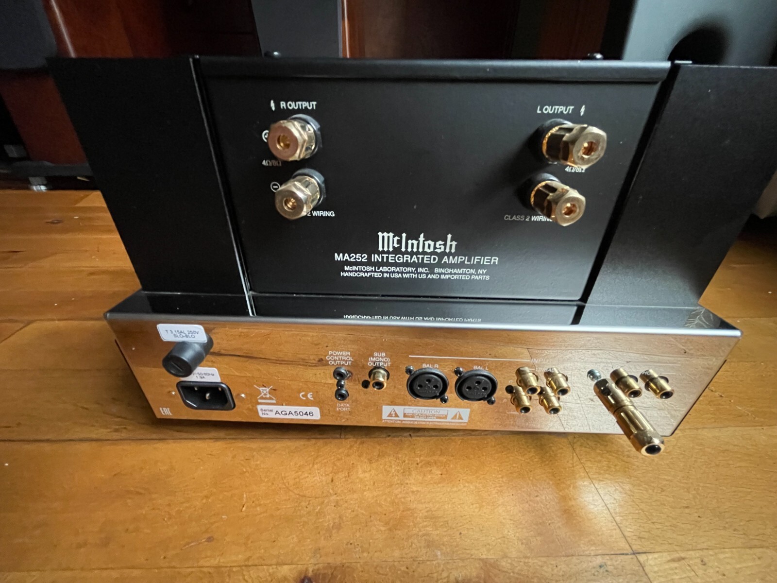 McIntosh MA252 2Channel Hybrid Integrated Amplifier eBay