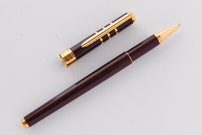 Yves Saint Laurent Vintage - Ecriture Collection - Burgundy