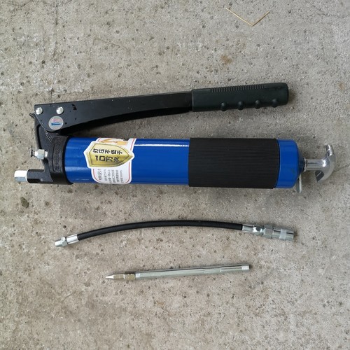Werkzeugkiste Minibagger mit Servicewerkzeug - Bild 11 von 12
