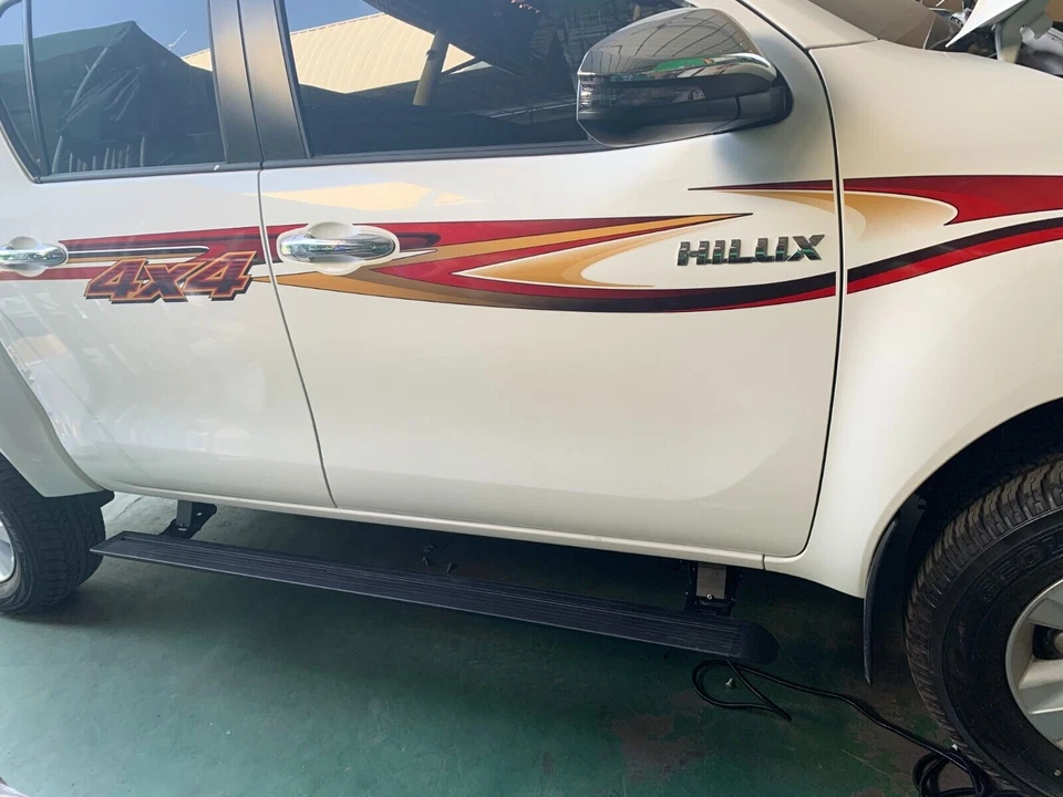 Power Electric Deployable Side Step Running Board Fits for Toyota HILUX 2016-UP - Image 3 of 4