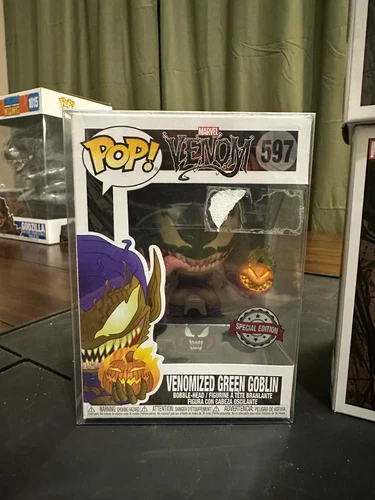 Funko Pop! Vinyl: Marvel Venom - Venomized Green Goblin #597 Special Edition