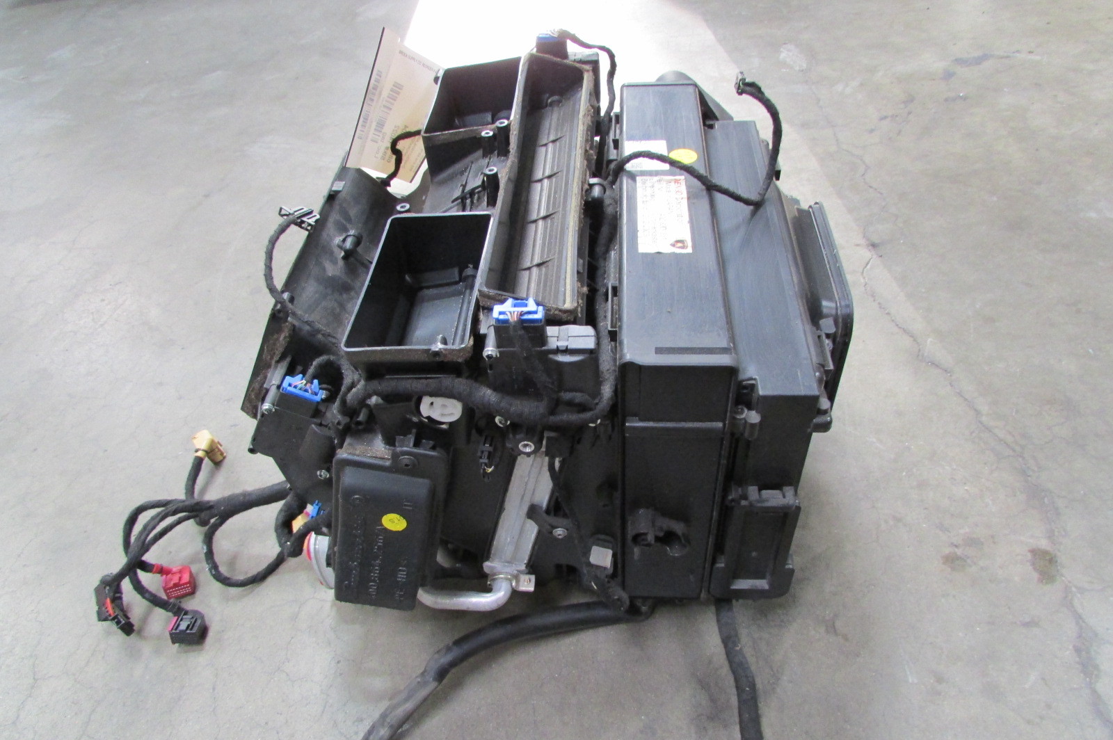 Lamborghini Gallardo, A/C Evaporator, Distribution Box, Used, P/N 400820351