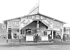 BIG BLUE CROWN GAS STATION MOBILOIL GARGOYLE THRIVING ENTERPRIZE 5x7 reprint