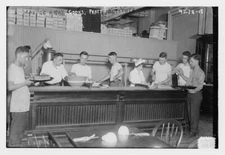 8" x 10" Photo 1915 Making army cooks, Pratt Institute