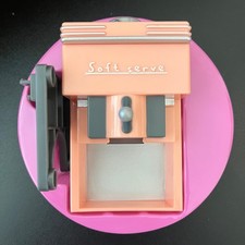 MGA Miniverse Make it Mini Appliances Series 2: Peach Soft Serve Machine