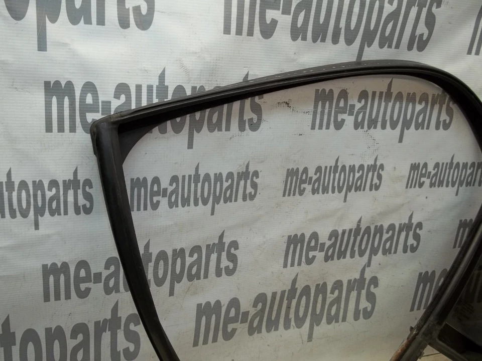 Cadillac CTS 2003-2007 lado del conductor puerta trasera izquierda cuarto ventilación ventana de vidrio OEM Foto 3 de 4