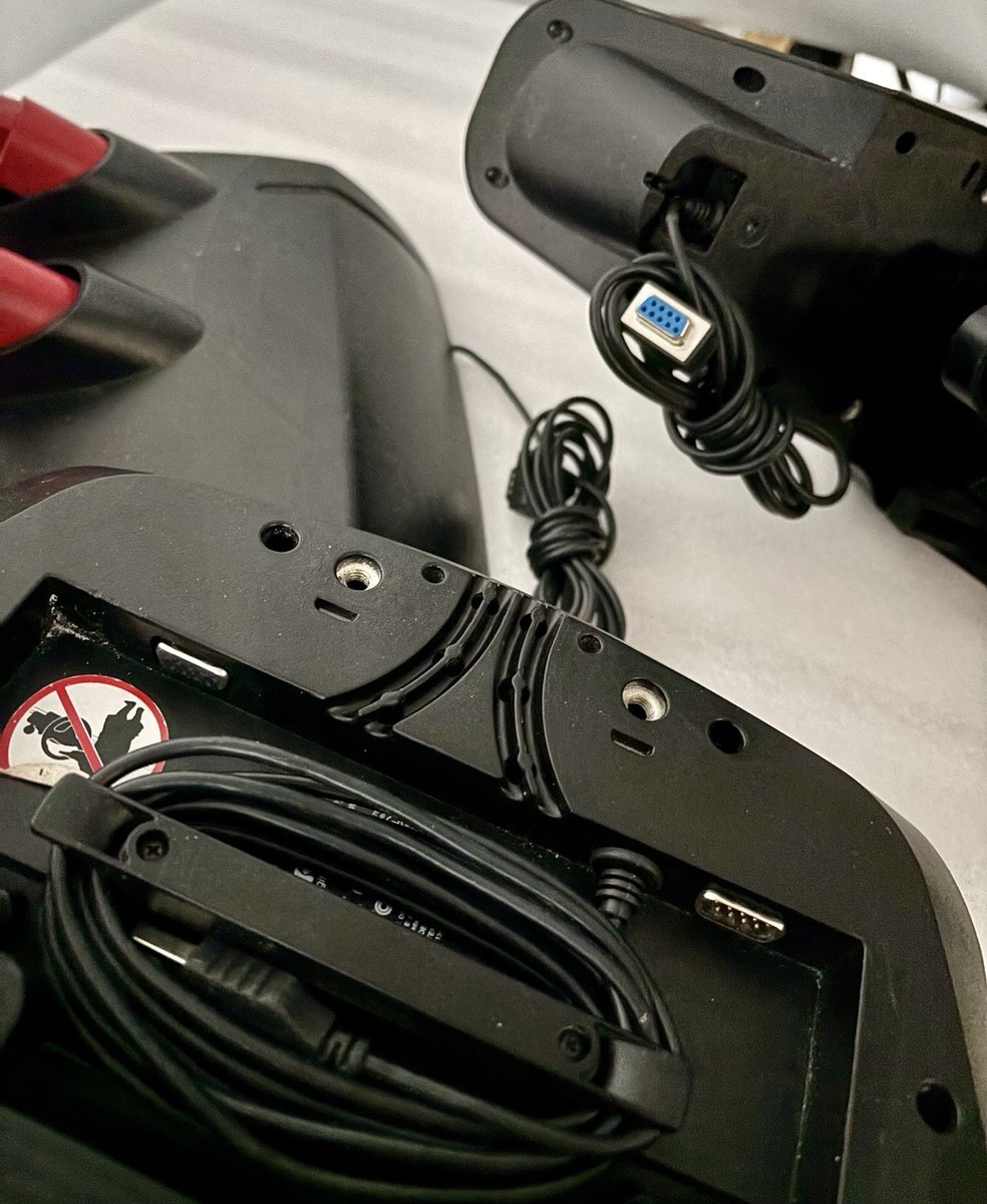 Logitech G27 Racing Steering Wheel, Pedals & Gear Shifter **No