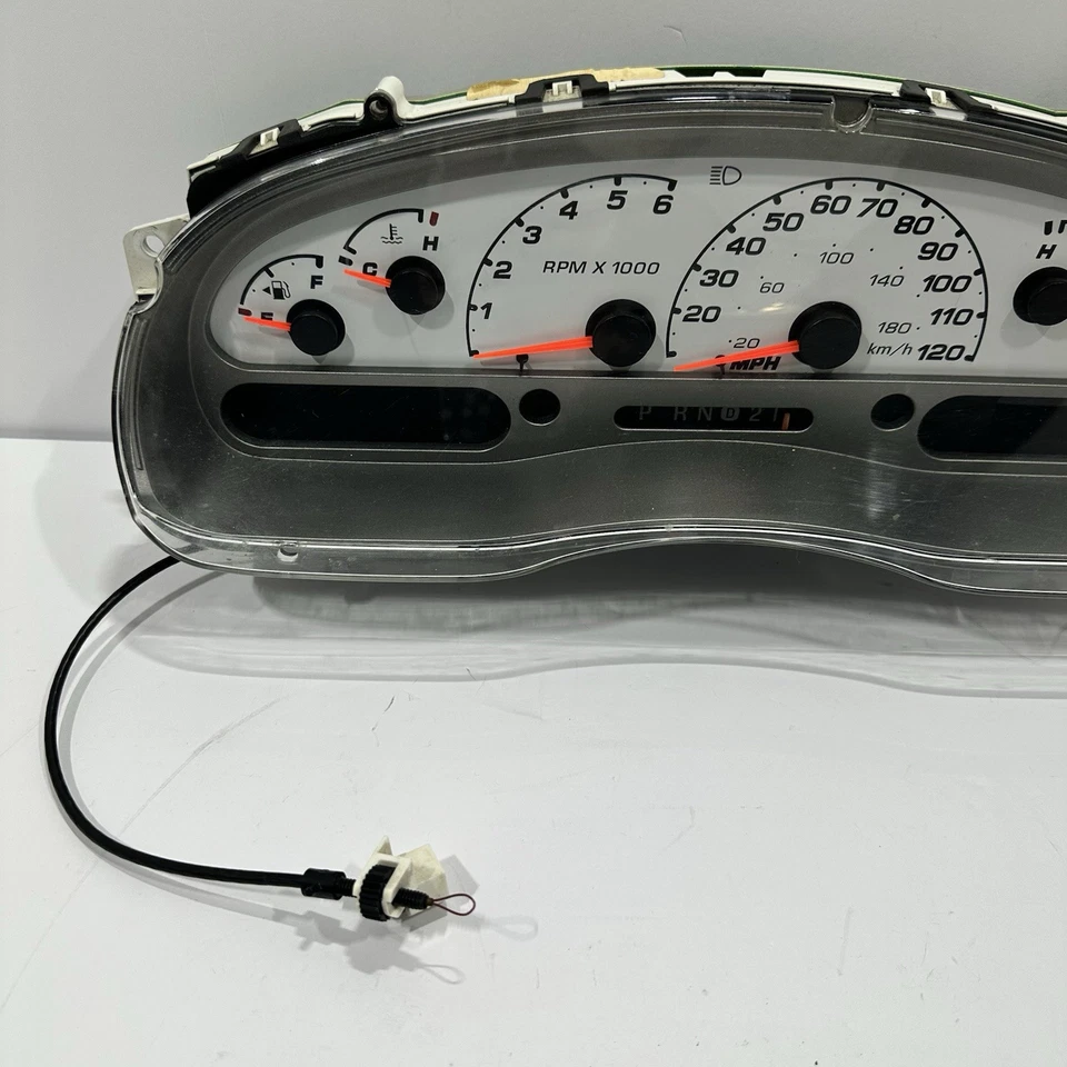 Cuadro de instrumentos Ford Explorer Sport Trac 2004-2005 pantalla digital Speedo OEM Foto 3 de 4