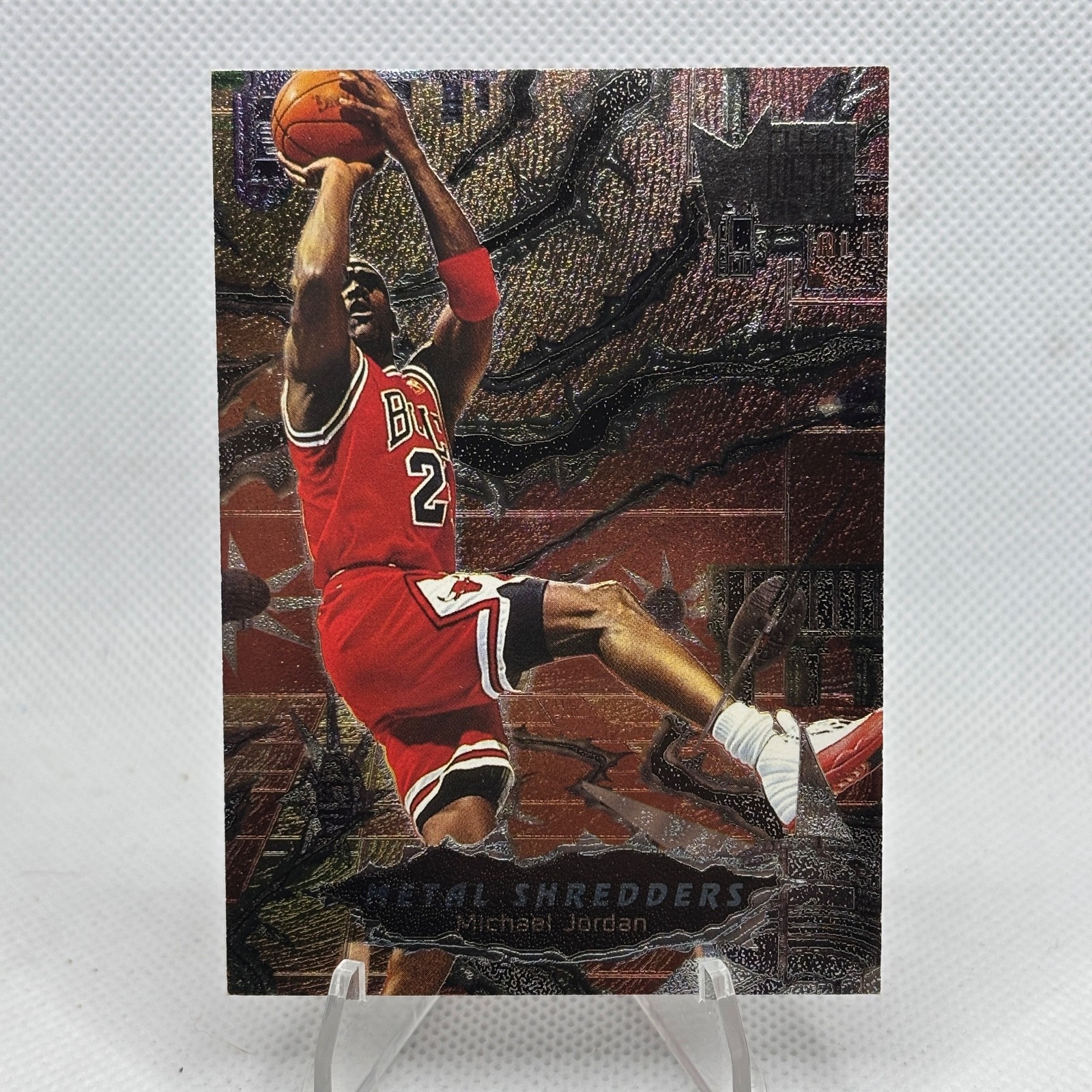 1996-97 Fleer Metal MICHAEL JORDAN "Metal Shredders" Chicago Bulls #241 - HOF!