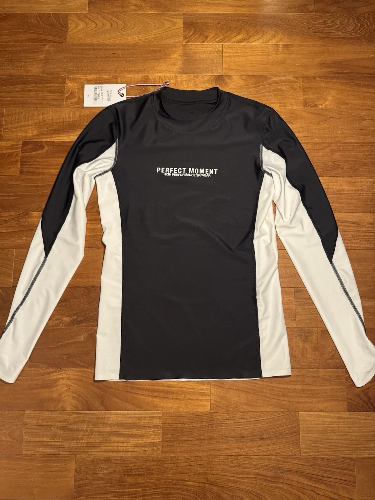 PERFECT MOMENT Compression Base Layer Top Size M