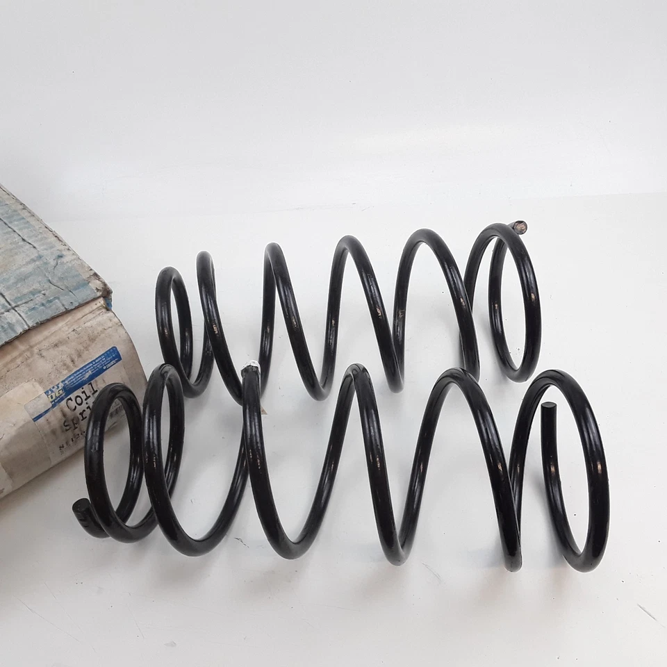 Juego de muelles helicoidales para Dodge Grand Caravan Chrysler Town & Country (01-03, 05-07) Foto 2 de 3