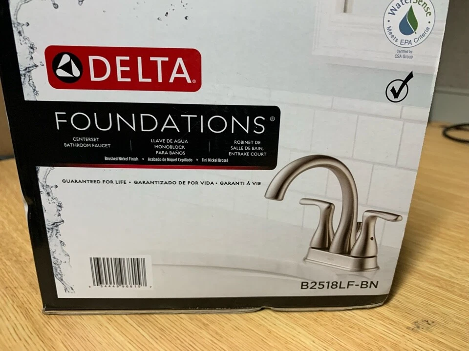 DELTA FOUNDATIONS BRUSHED NICKEL 2HANDLE CENTERSET BATHROOM FAUCET IH