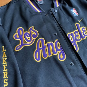 vintage lakers warm up jacket