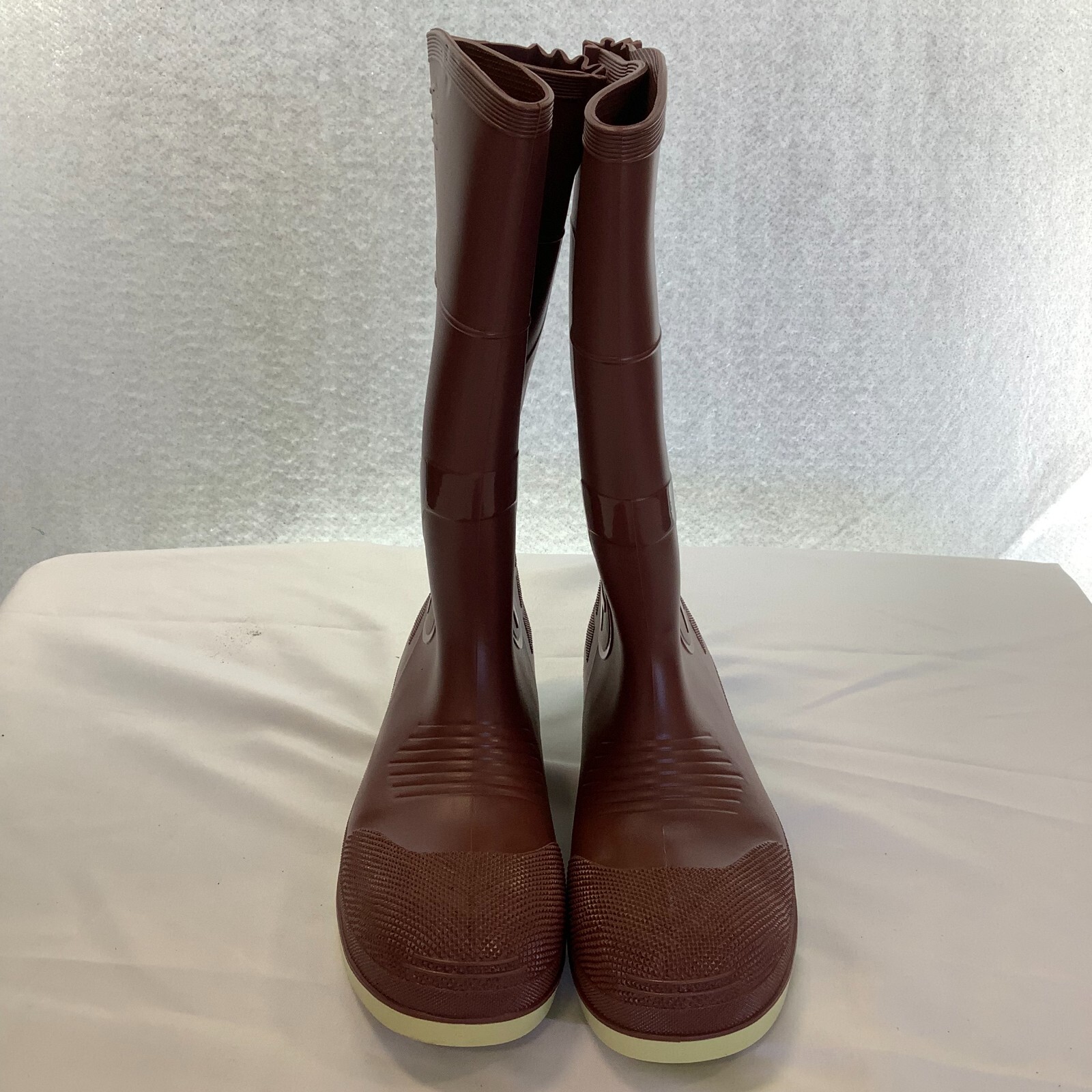 Tingley Unisex Premier G2 F241318 Brown Mid Calf Round Toe Pull On