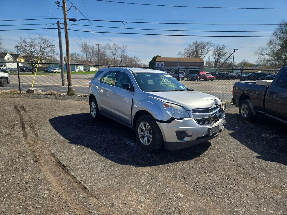 Medidor de velocímetro usado se adapta a: Chevrolet Equinox 2014 mercado de Estados Unidos sin salida de carril Foto 2 de 4