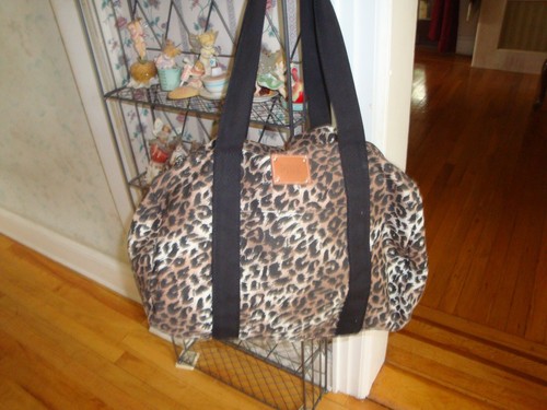 FAB VICTORIA'S SECRET PINK CANVAS 
