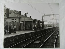 D090 - Shoeburyness Railway Station Platform - Essex 10" x 8" Photo