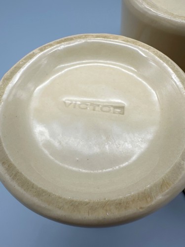Vintage Victor Coffee Mugs Set Of 3 Beige Restaurant Ware Ceramic Diner 6 Oz - Picture 4 of 7