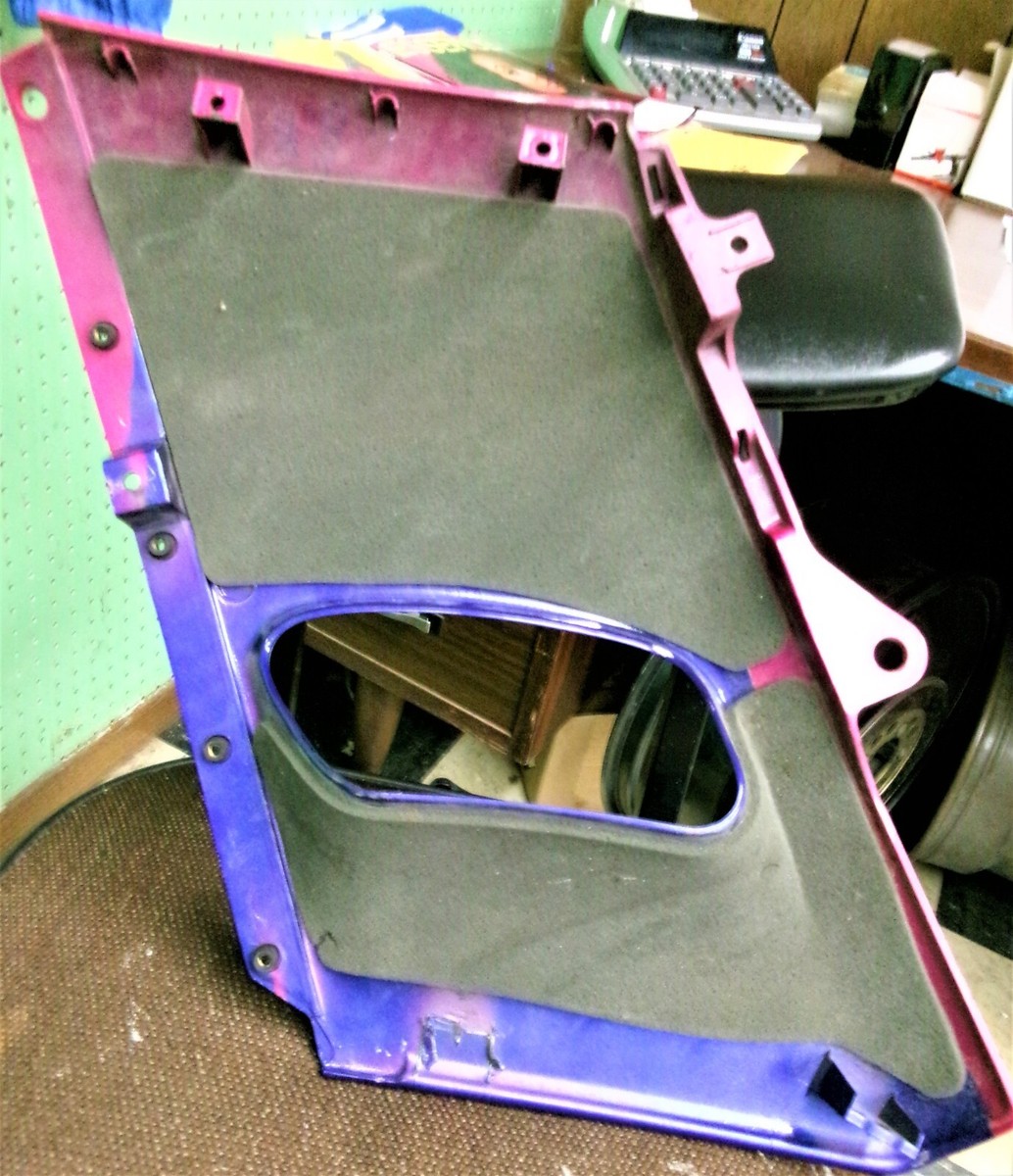 Kawasaki ZX6 Ninja cowling center RH violet rose OEM 55028-1294-13