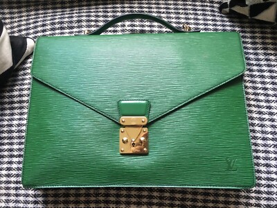 Rare vtg emerald/kelly green LV(Louis Vuitton)large