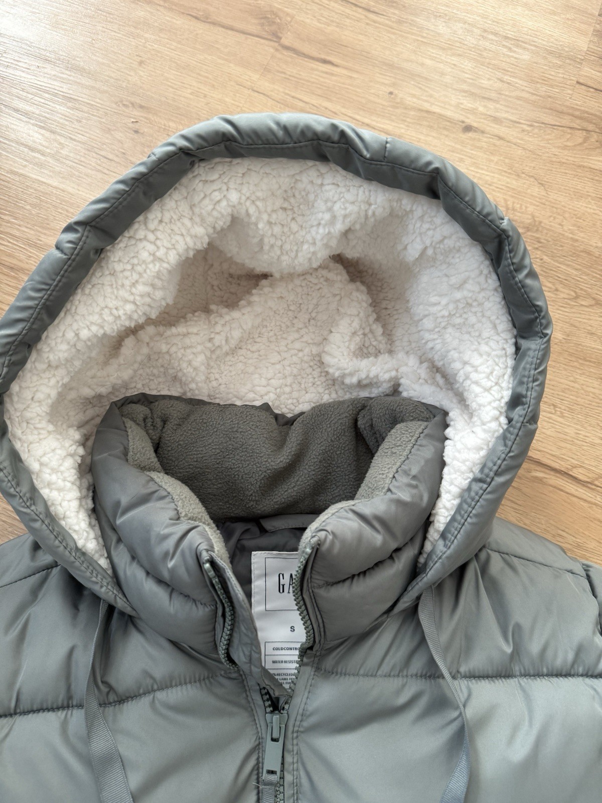 GAP Coldcontrol Max Puffer Jacket Womens Small Ho… - image 4