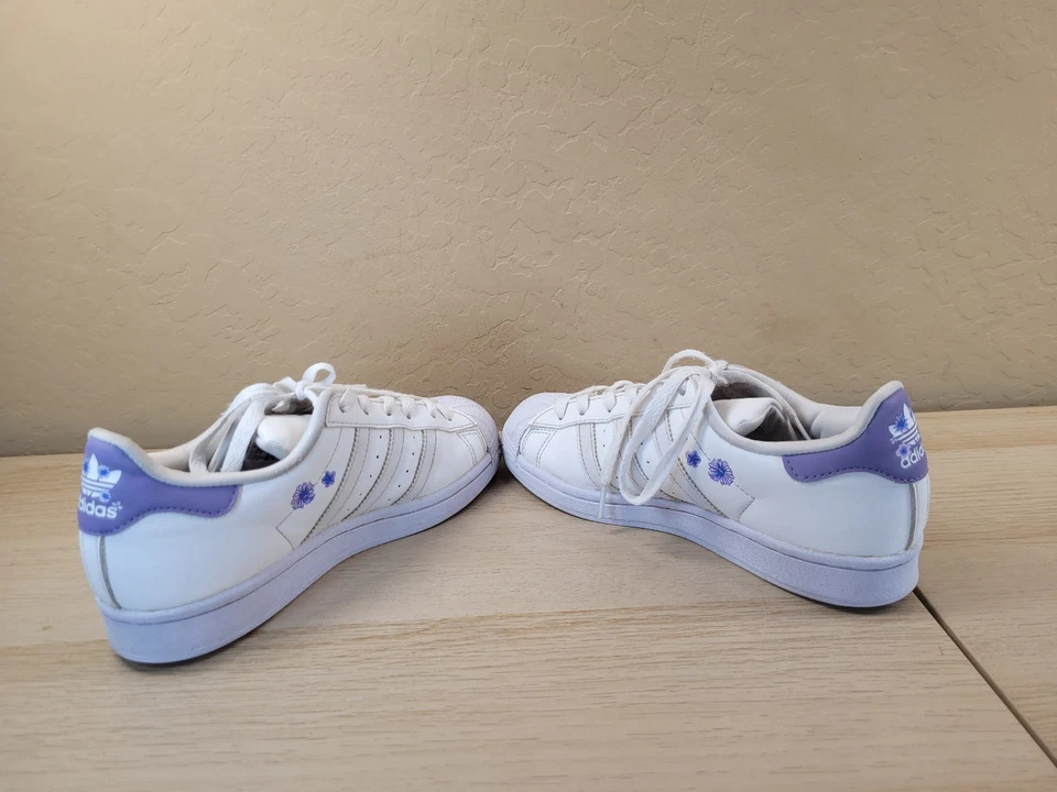 adidas Superstar White Purple Floral Shoes Sneakers Womens Size 4 - Image 4 of 4
