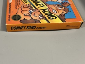 Donkey Kong Classics Nintendo NES CIB Complete