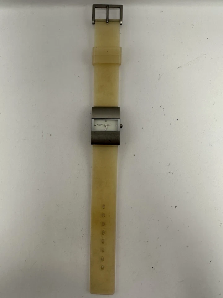 Reloj Tanque Boccia Titanio Damas Batería Nueva 22MM 7.5" Banda Silicona L5 Foto 4 de 4