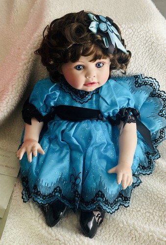 Marie Osmond Inspiration Becoming Butterflies Collection Doll # 0852/3000