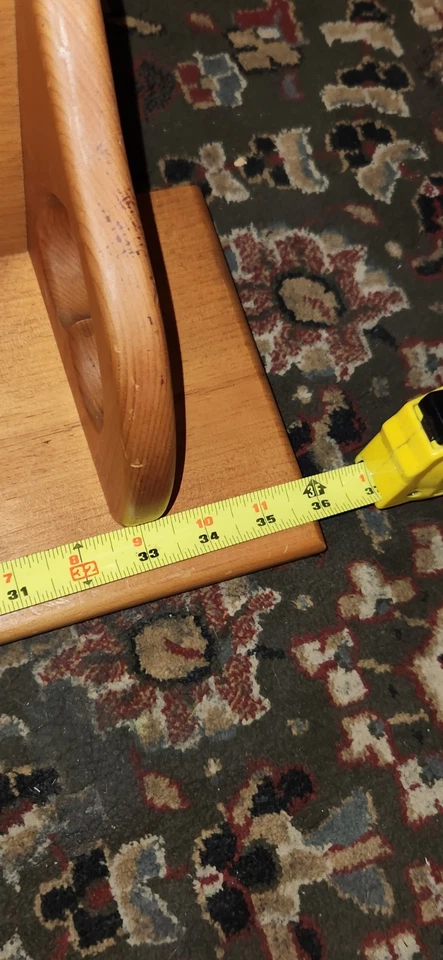 Vintage 1980's  Large Heart Cut Out Wooden Shelf With Pegs. - Image 4 of 4