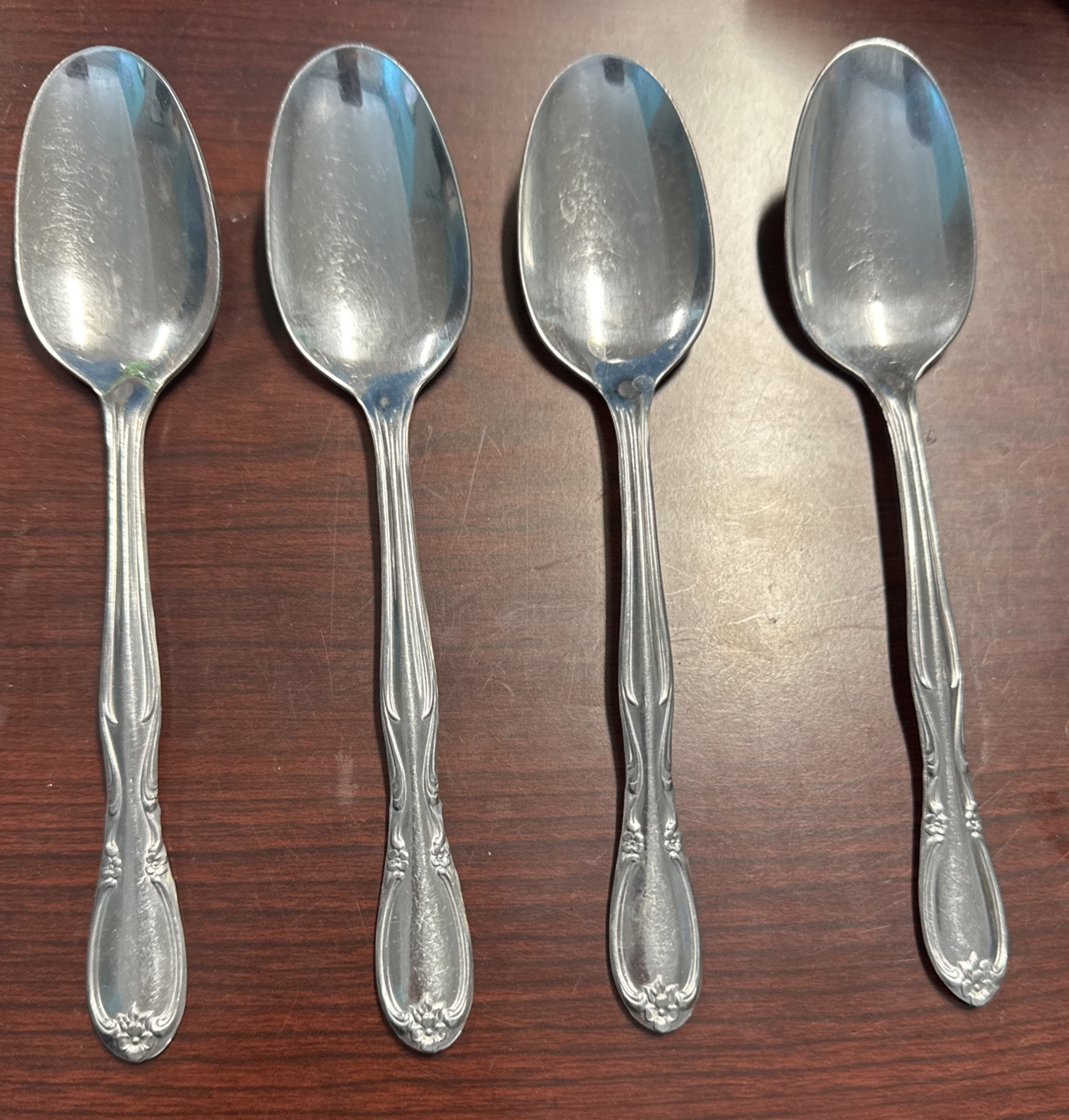 4 Premium Stainless Steel Dinner Spoons by Chapel Hill Design - USA Made - VGT